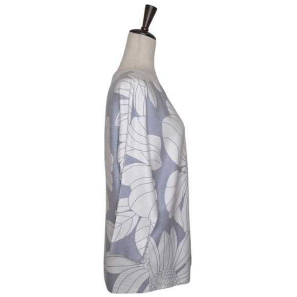 Sioni Blue And White Floral Print Dolman Sleeve Sweater Size M - Picture 5 of 10